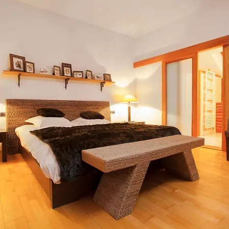 Holiday home L'appart Du Chateau Des Girards