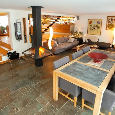 L'appart Du Chateau Des Girards Holiday home